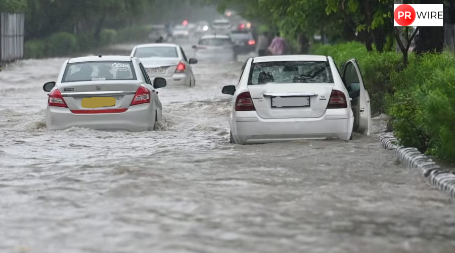 Red alert for rain in Delhi as city wakes up to heavy downpour, severe waterlogging