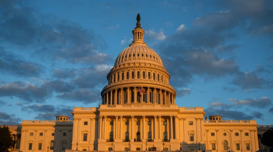 17-House-Republicans-break-party-line-to-vote-for-extending-healthcare-subsidies