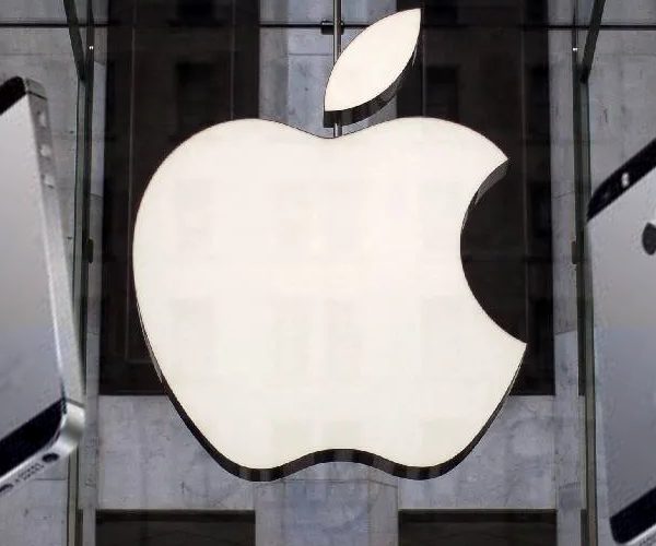 Apple iPhone from 2013 gets a new software update in 2026, Here’s why