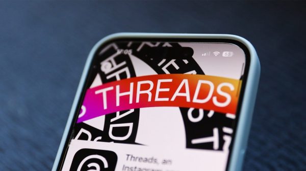 Threads-might-let-users-play-games-while-messaging-in-private-chat